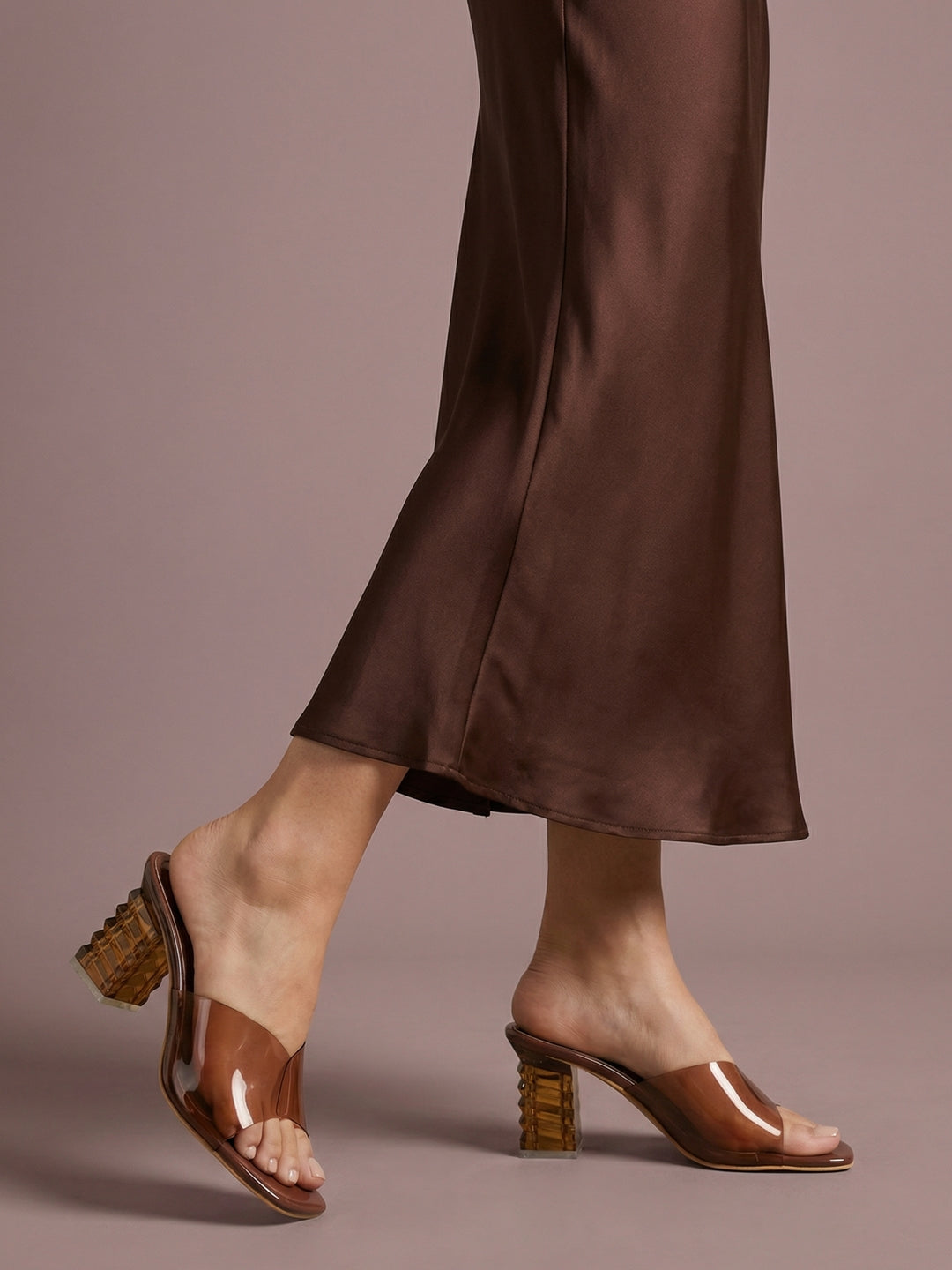 Vitra  Heels
