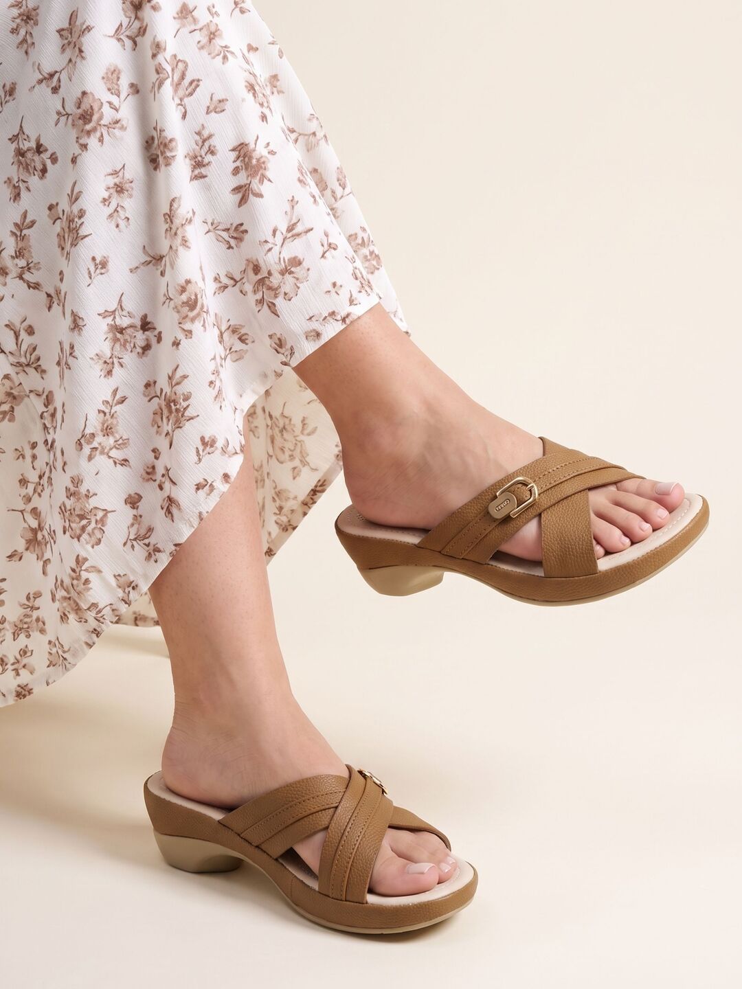 Tessa Sandals