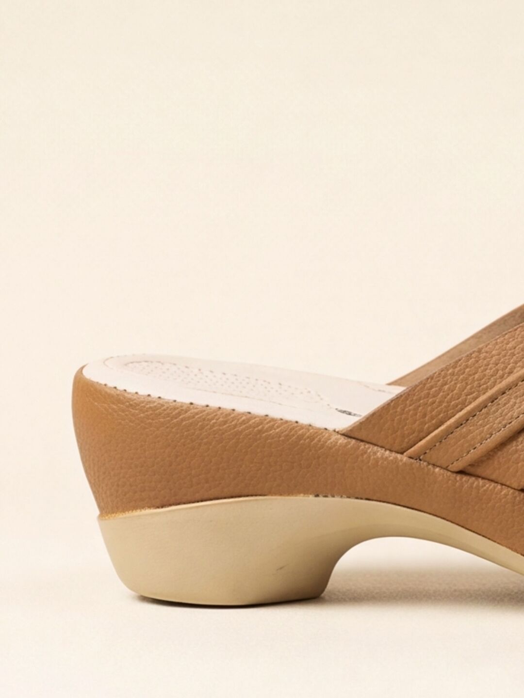 Tessa Sandals