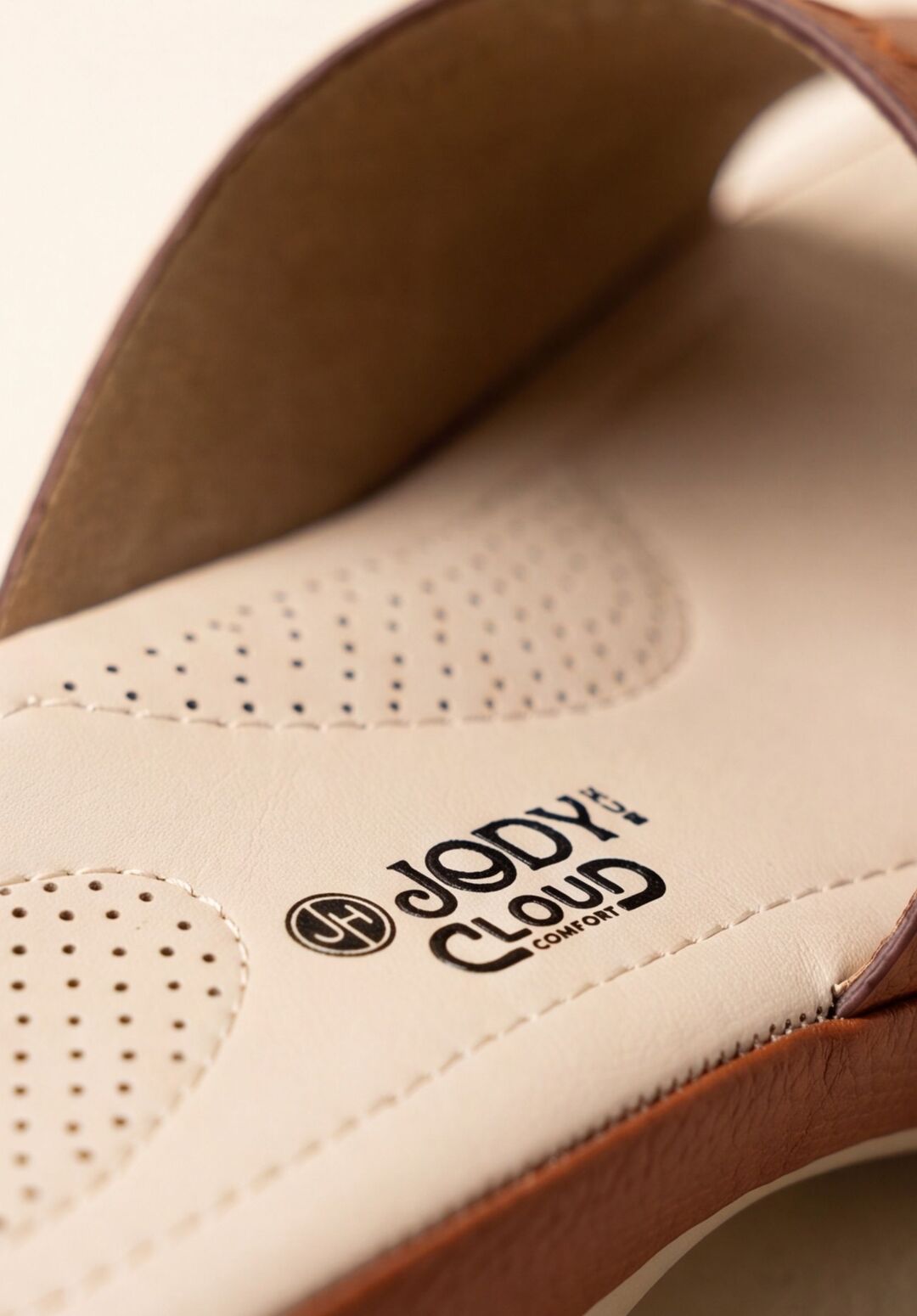Avery Sandal