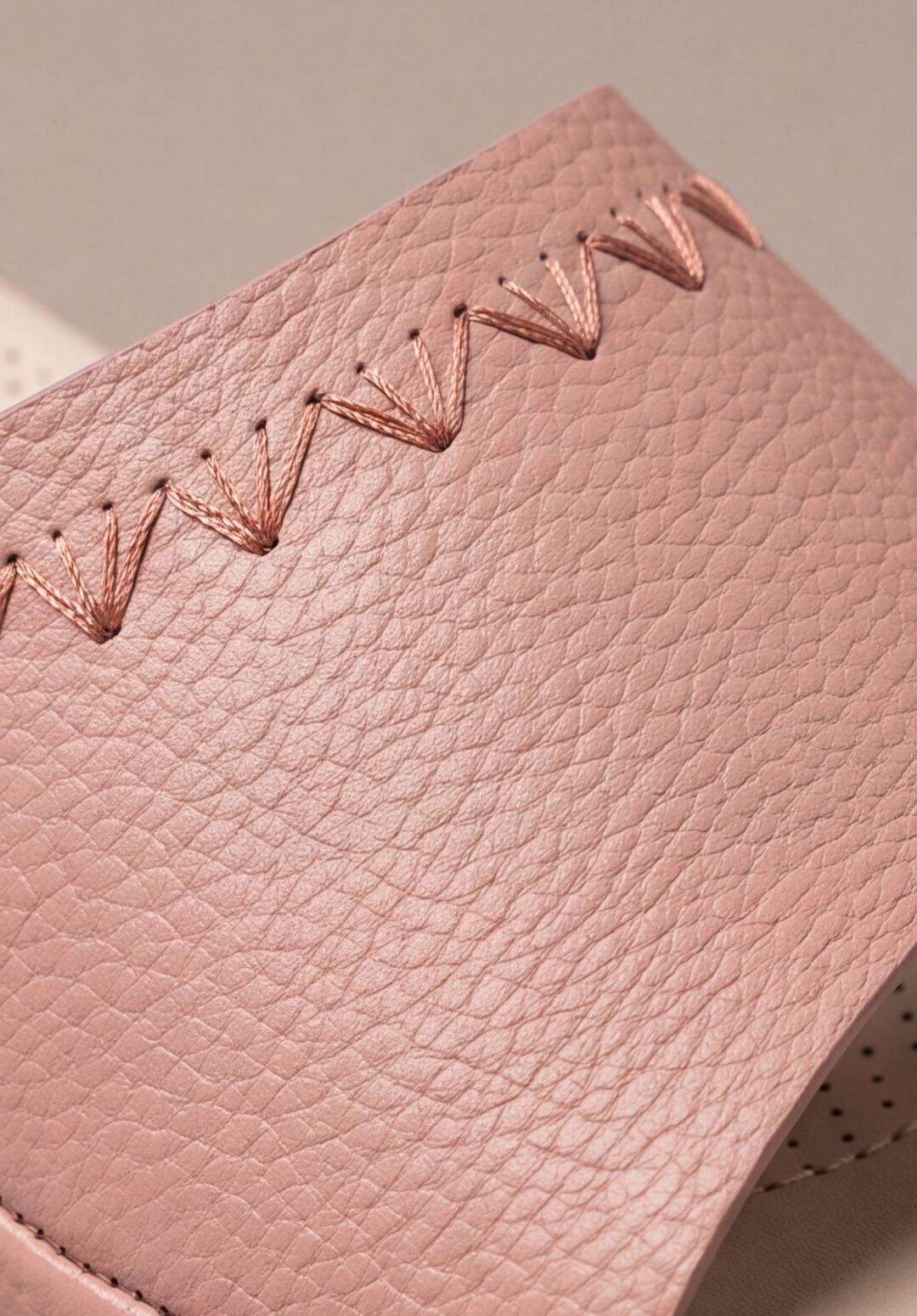 Avery Sandal