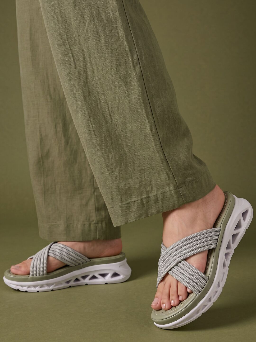 Lounge Slippers