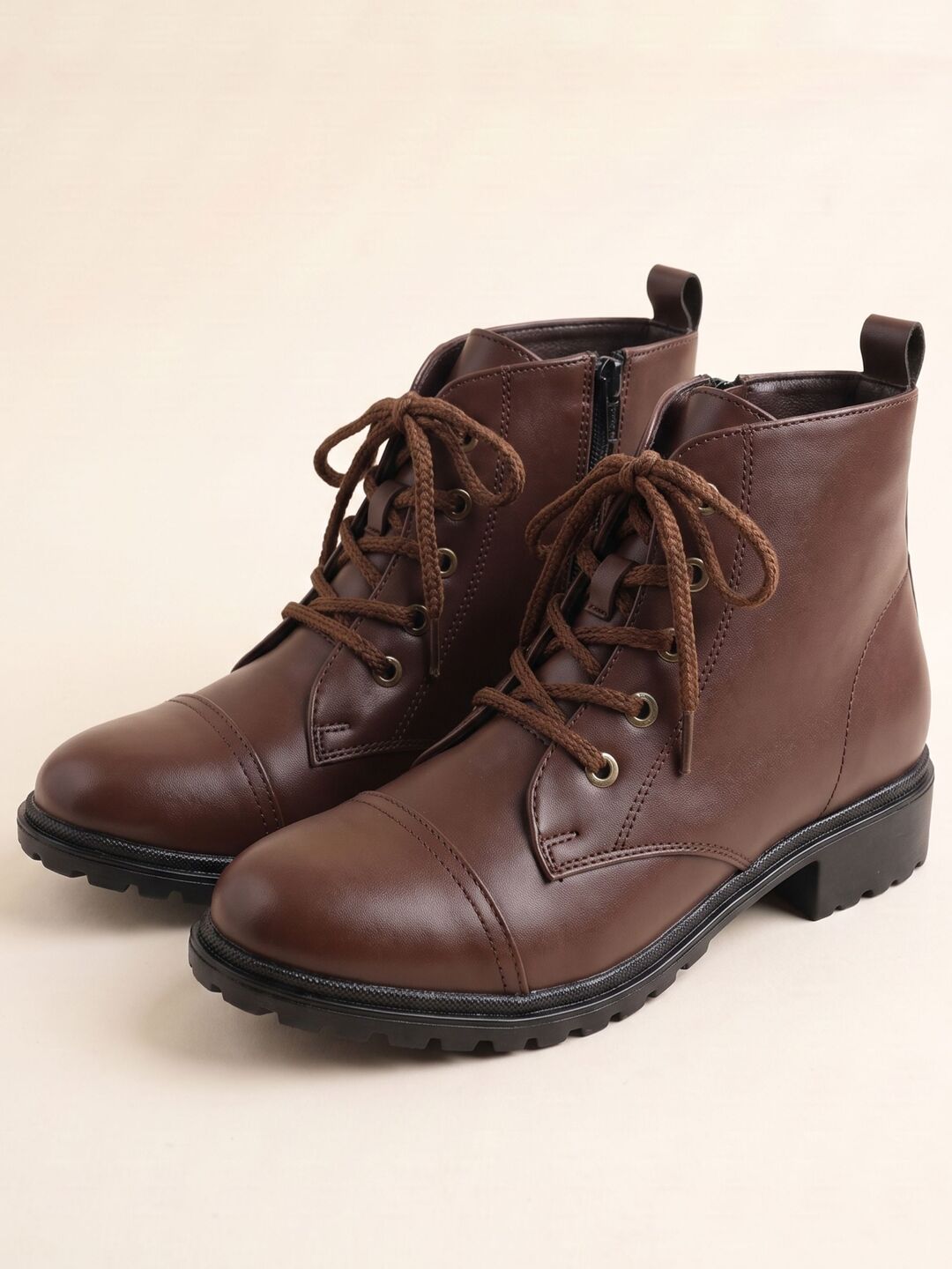 Roadster Boots