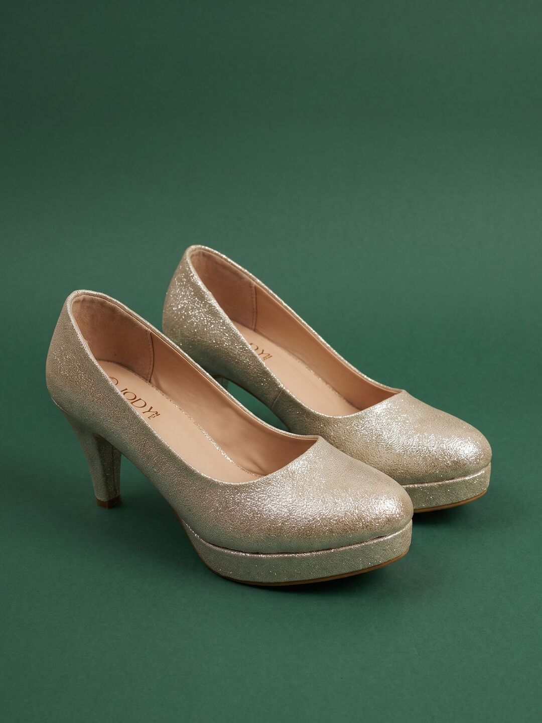 Celeste Pumps