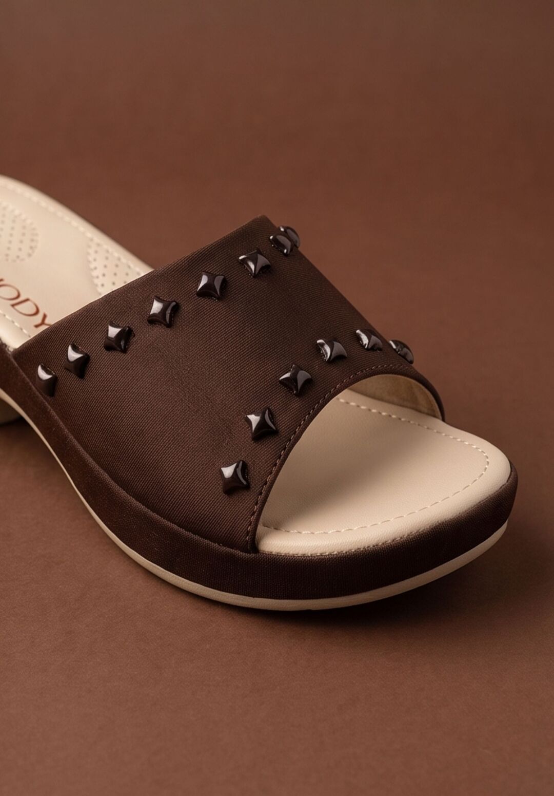 kyra sandal