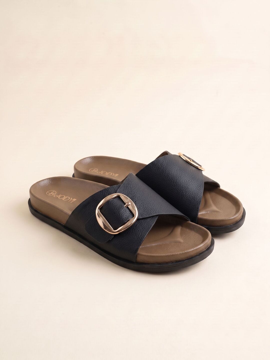 Vanna Flats