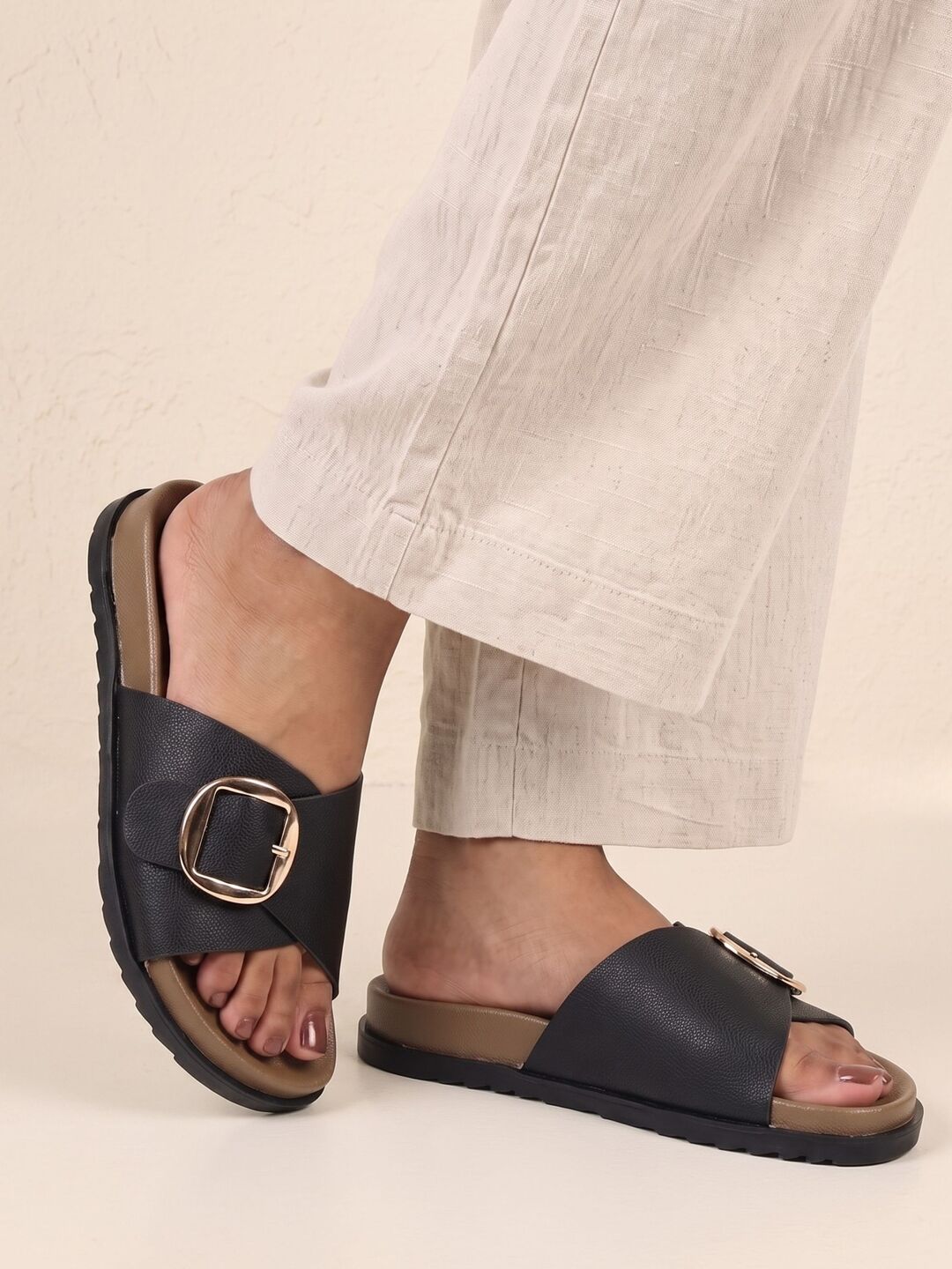 Vanna Flats