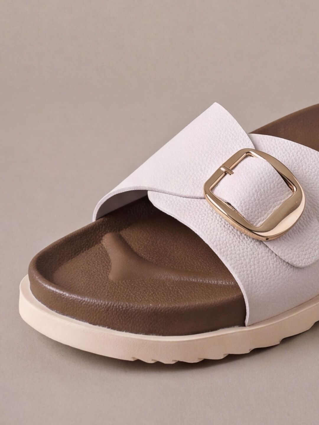 Vanna Flats
