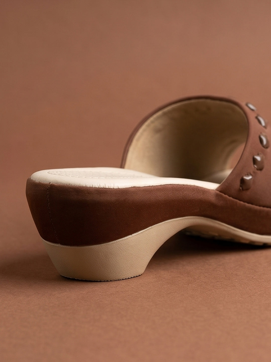 Nova Sandals