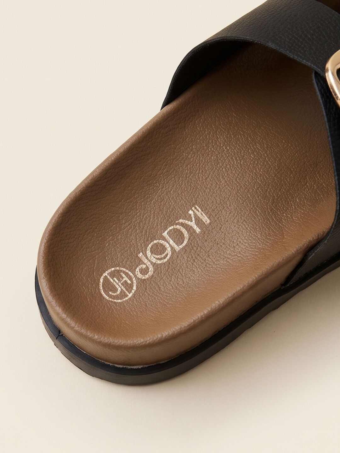 Loren Flats
