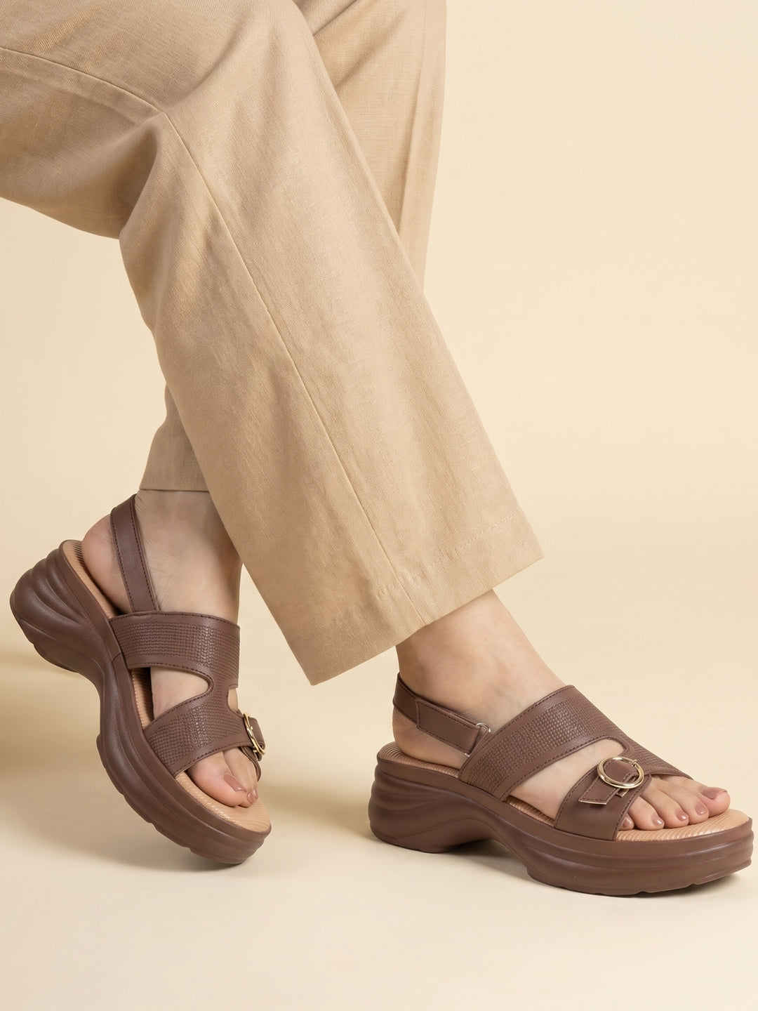 Dakota Sandals