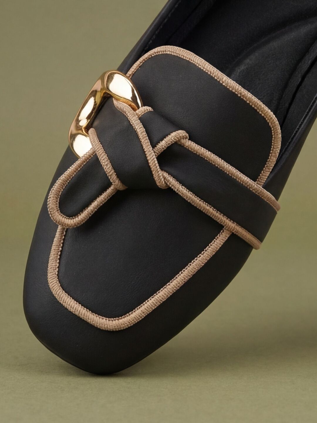 Sidra Loafers