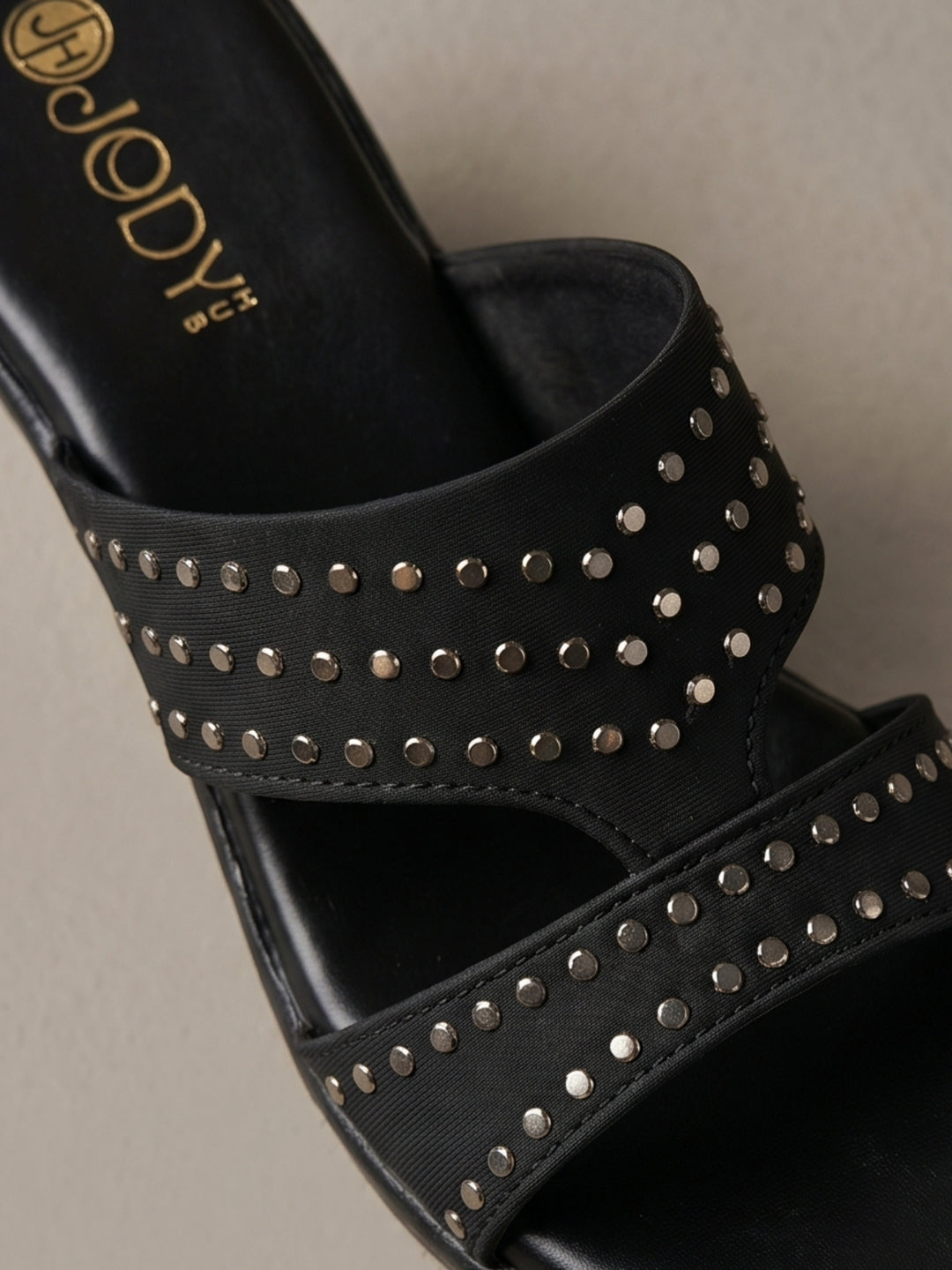 Zariya Heels
