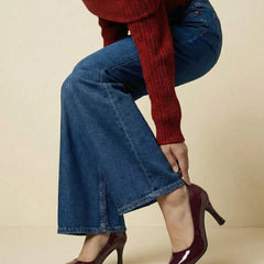 Valerie Heels
