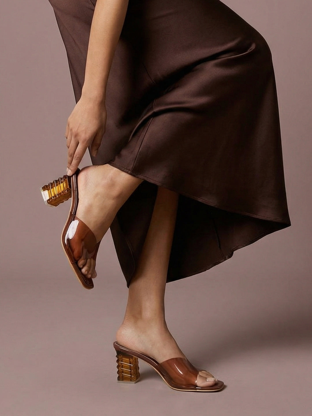 Vitra  Heels