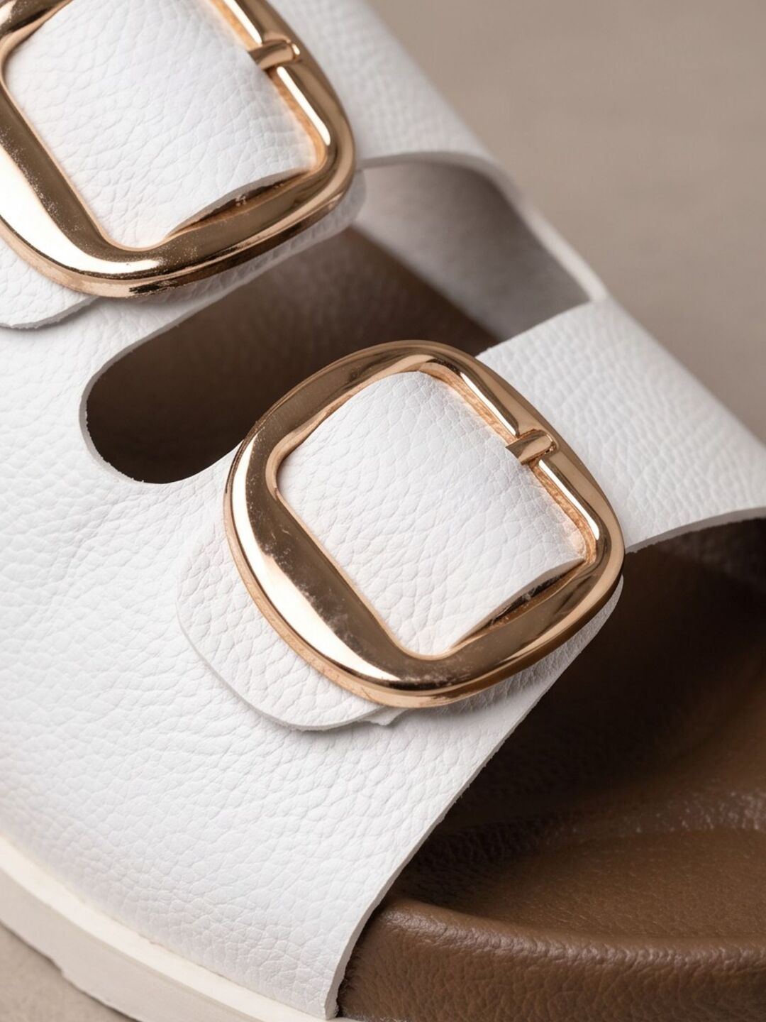 Loren Flats
