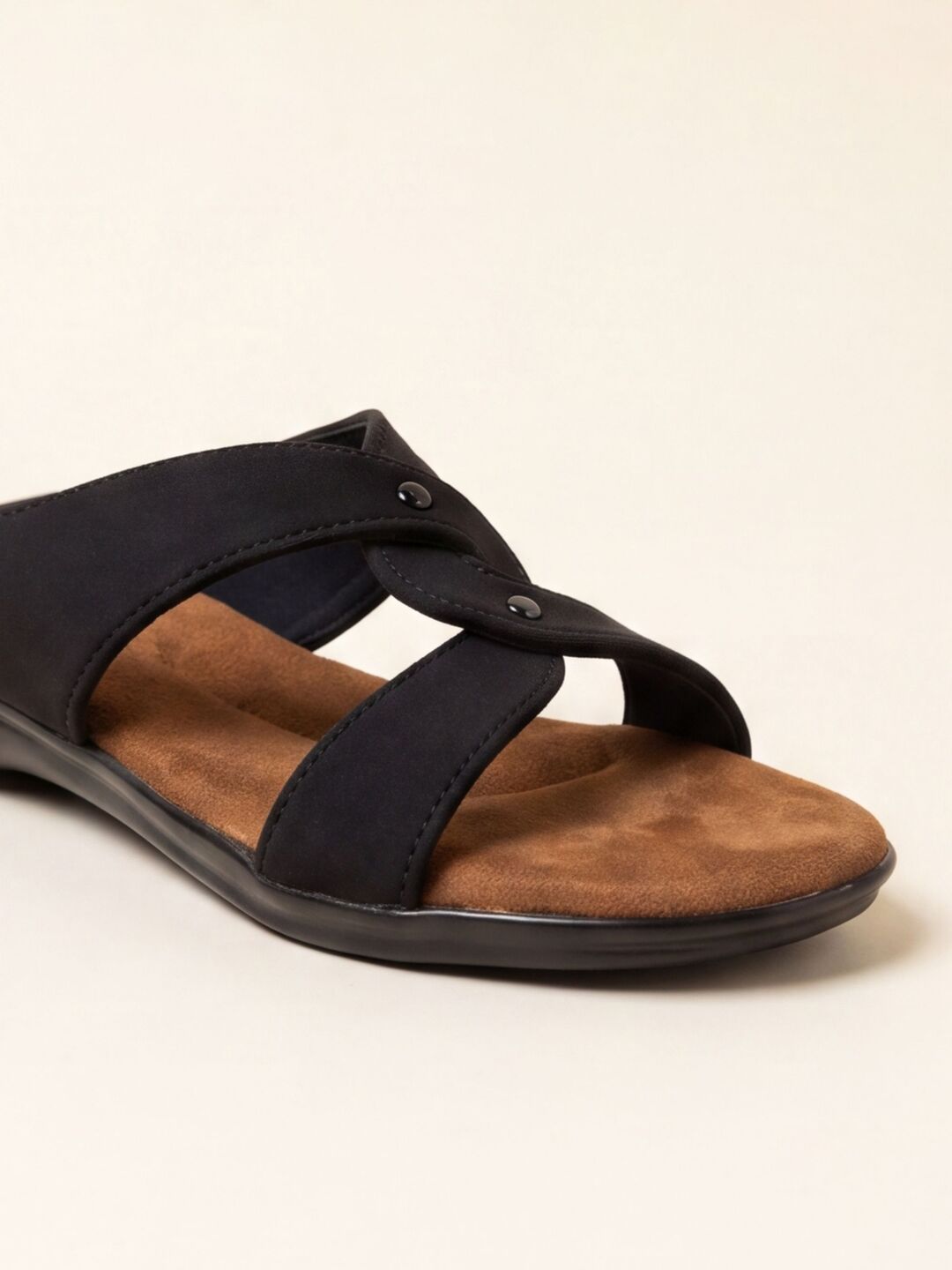 Reya Flats
