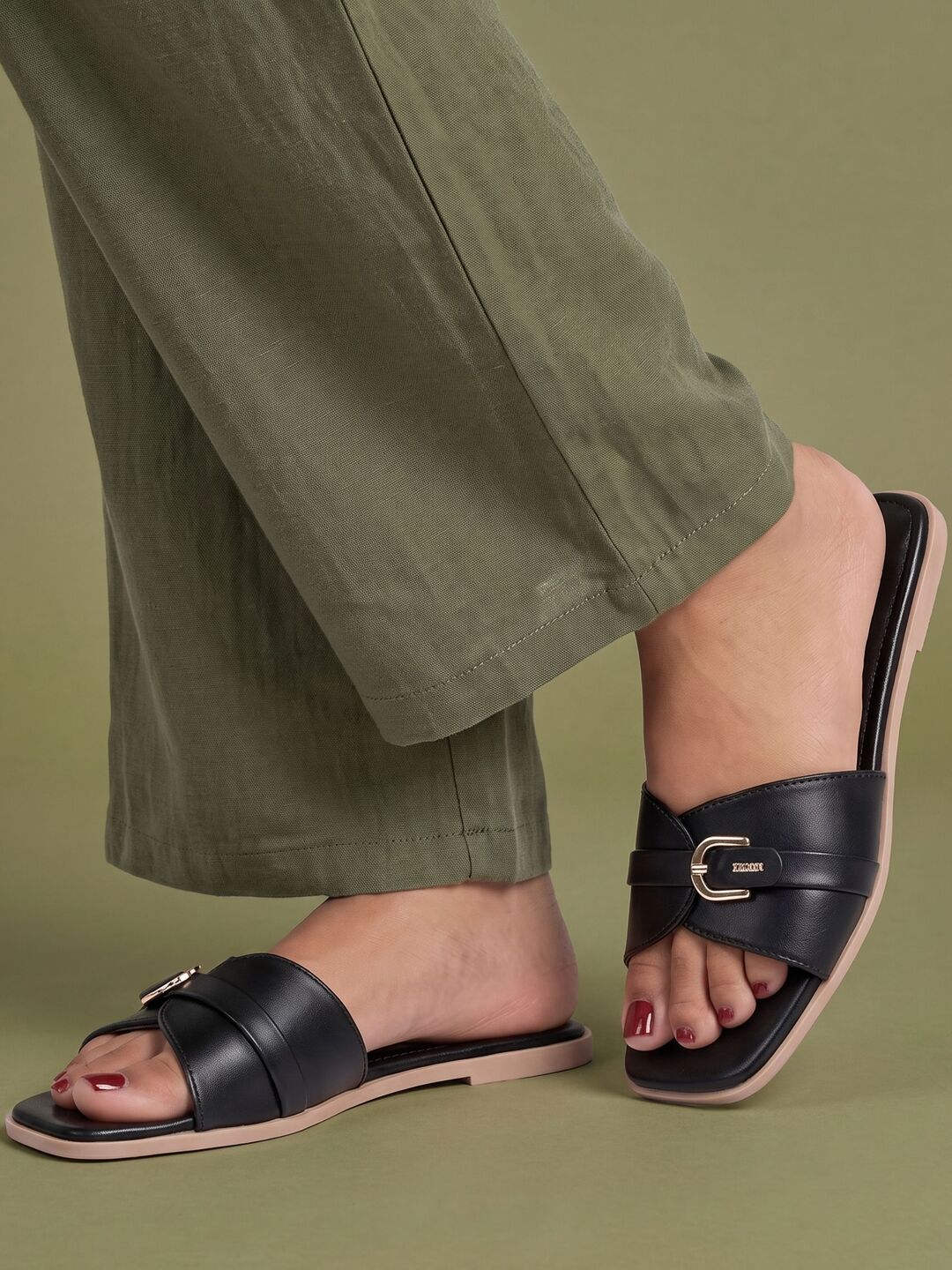 Elan Flats