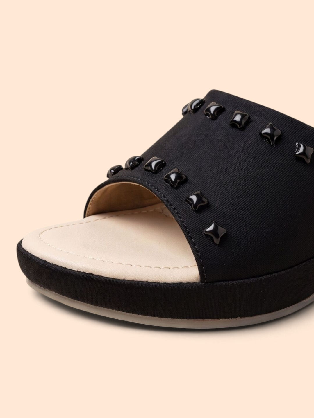 kyra sandal