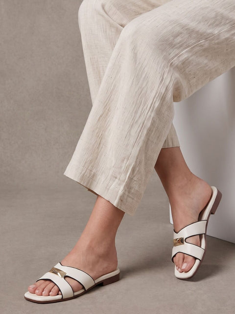 Cleo Flats