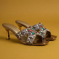 Zoya Heels