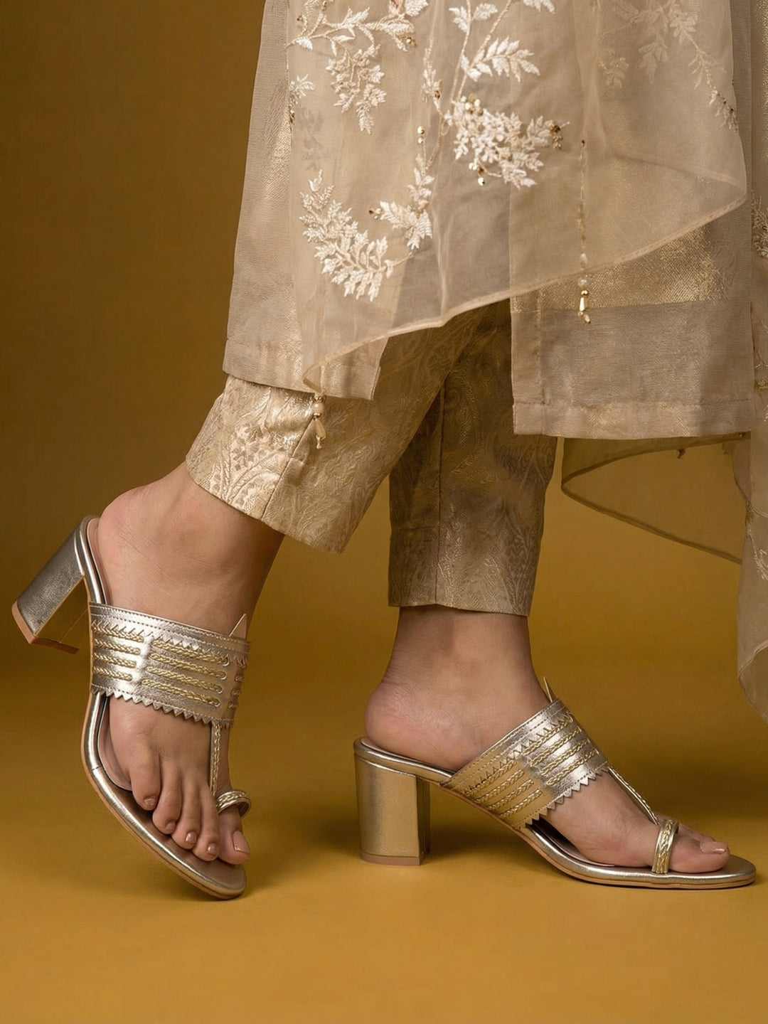 Saanjh Heels