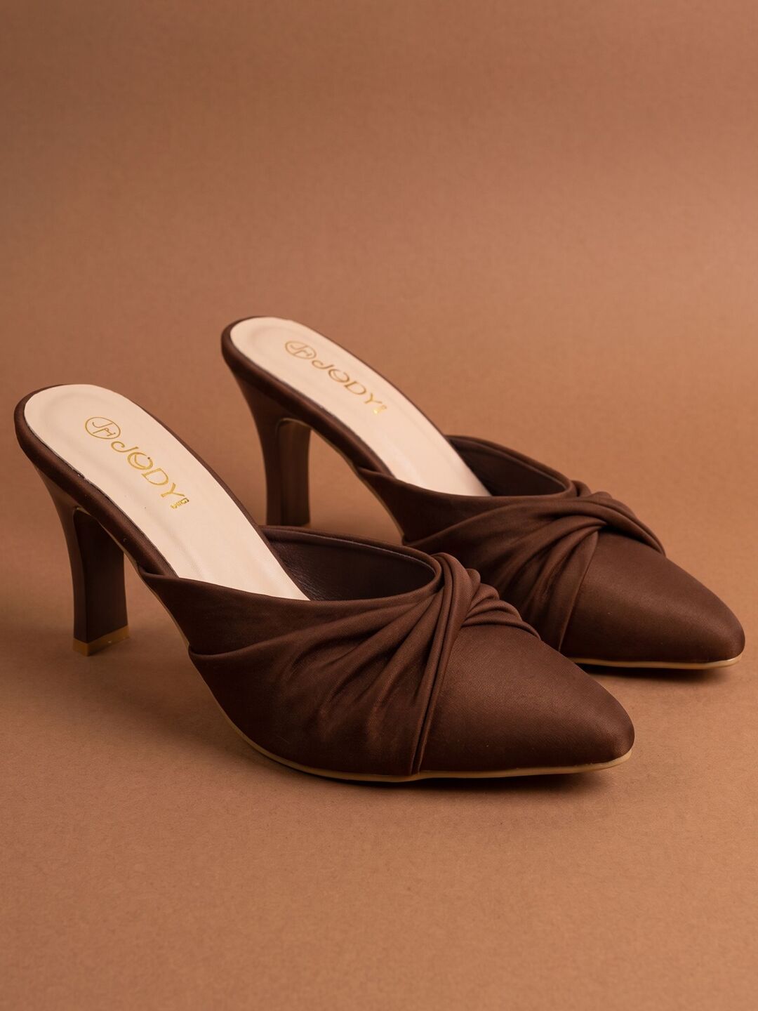 Amelie Heels