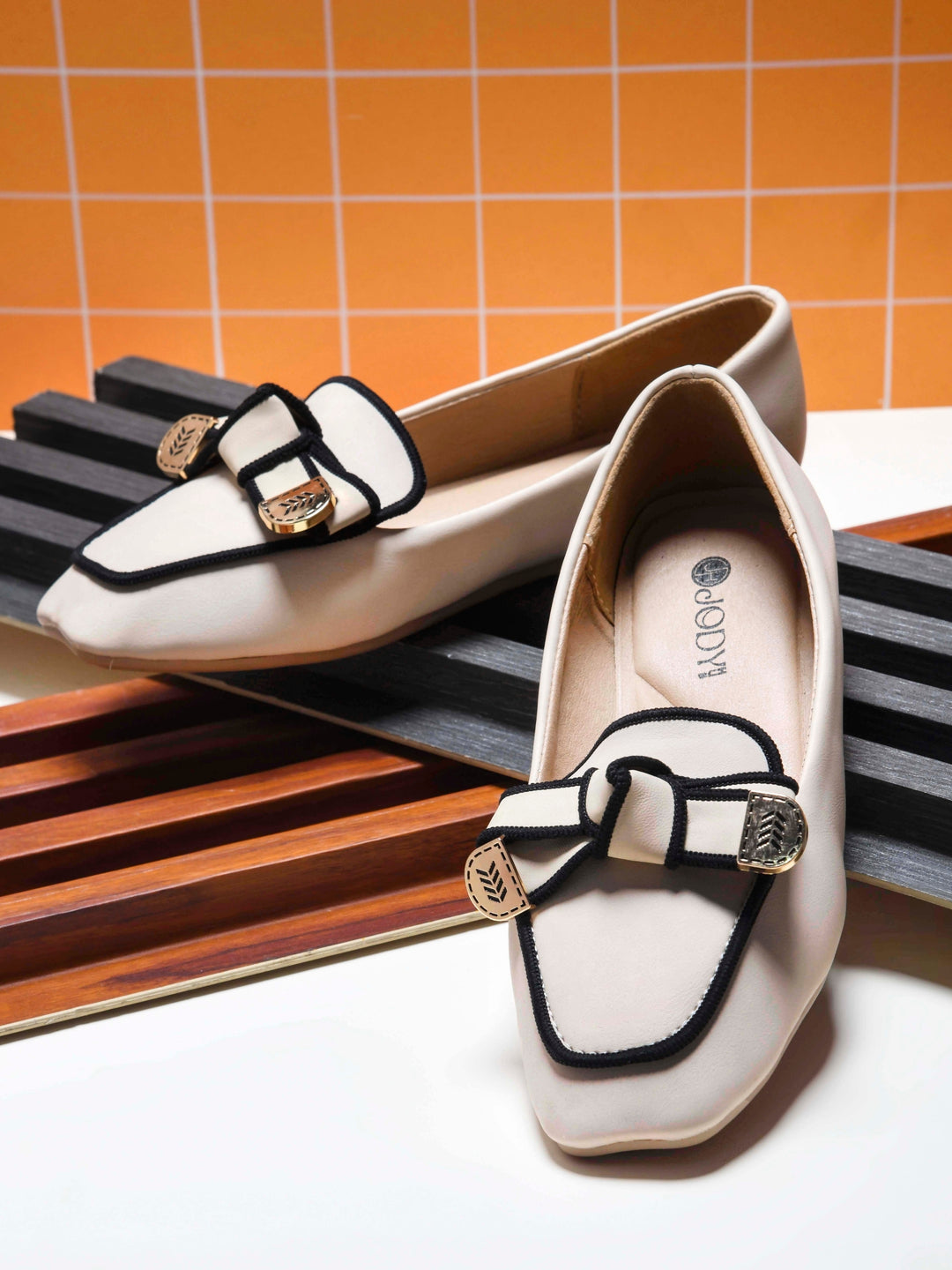 Knot Loafers