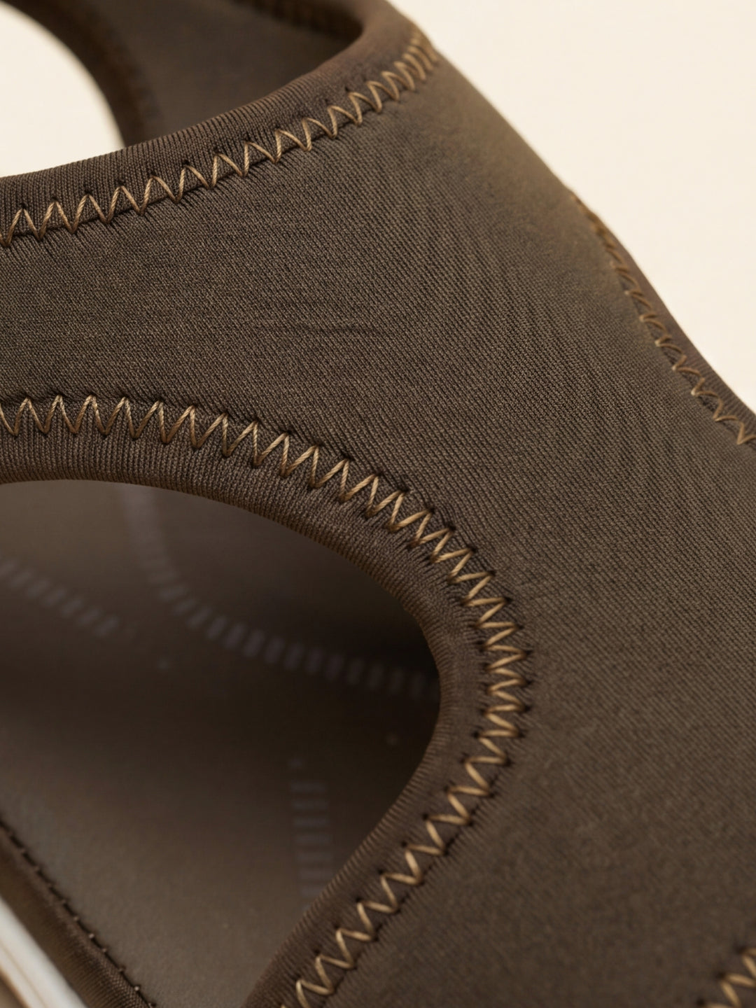 Aven Sandals