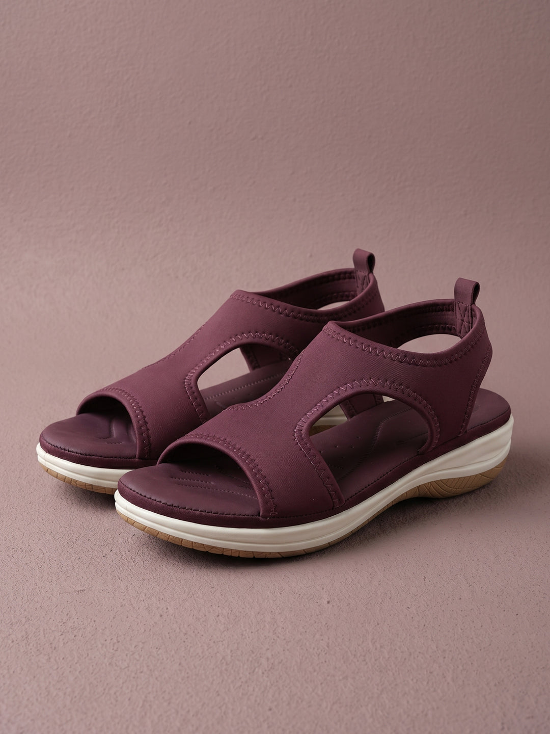 Aven Sandals