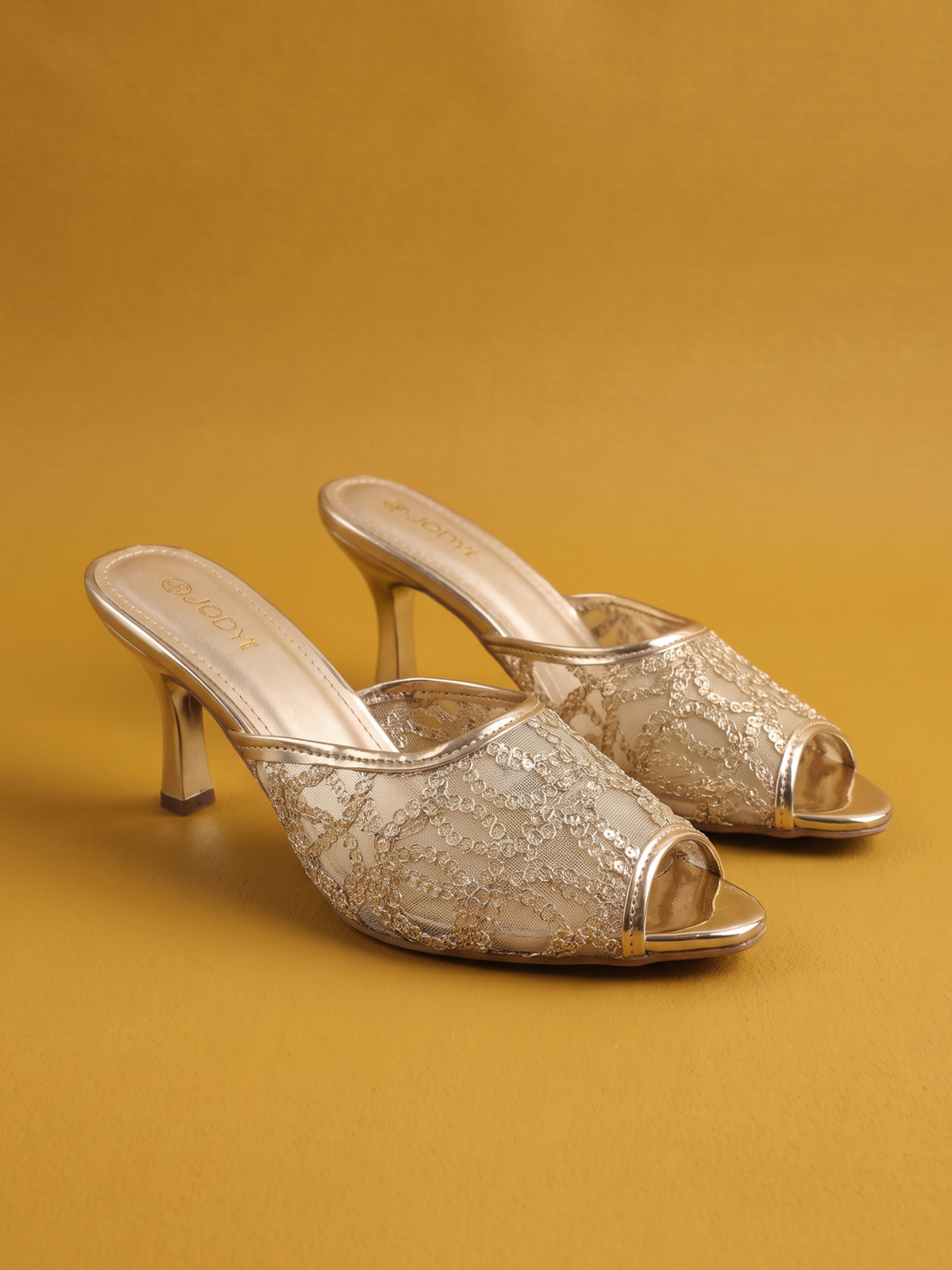 Vayra Heels