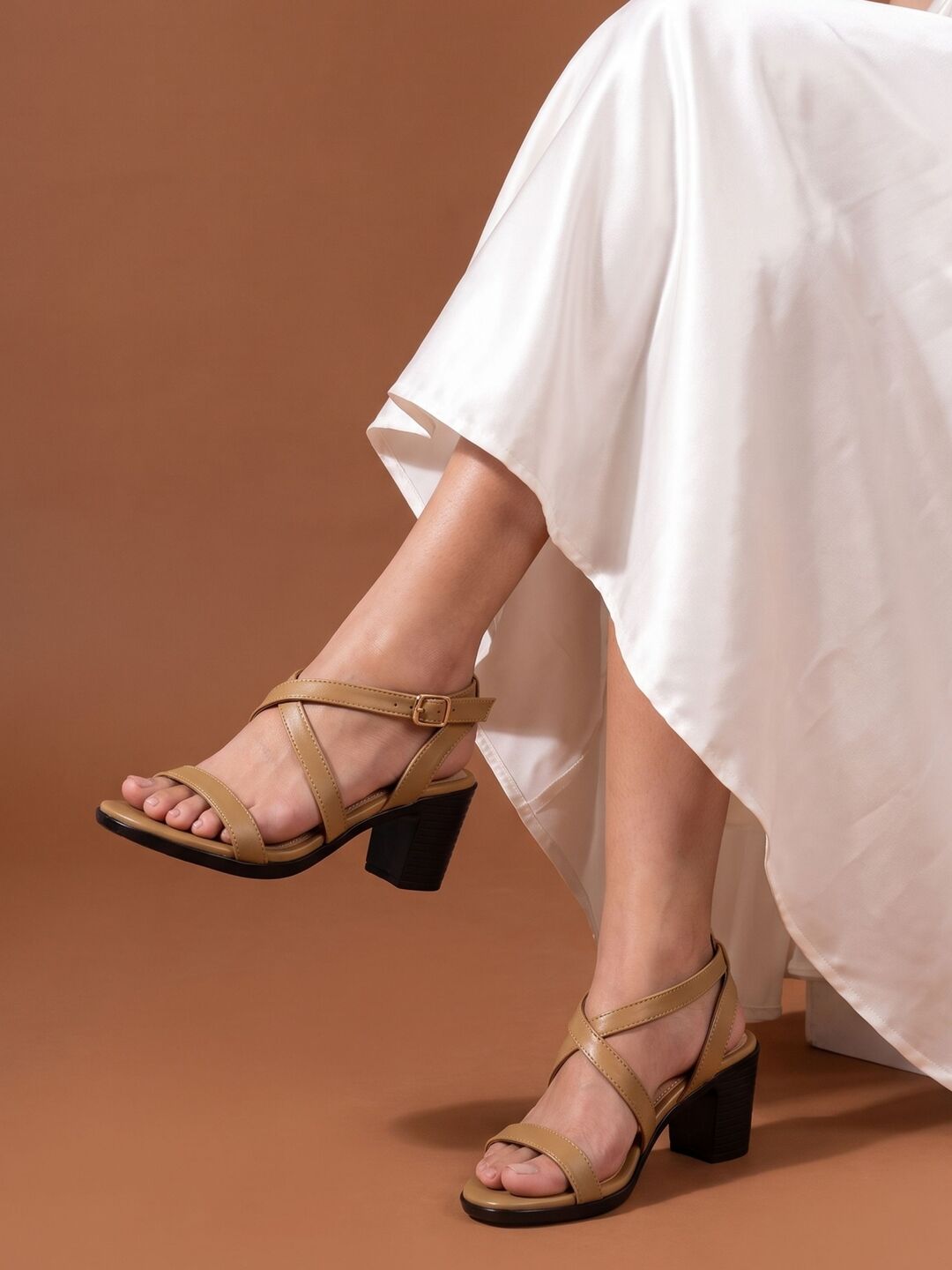 Aria Sandals
