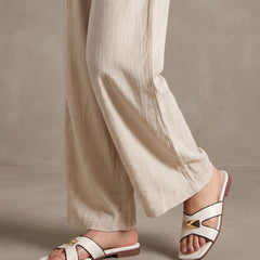 Cleo Flats