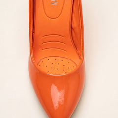 Valerie Heels