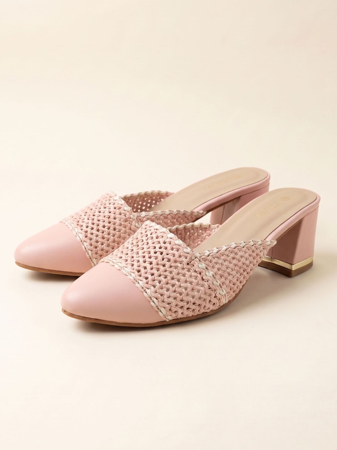 Milo Heels