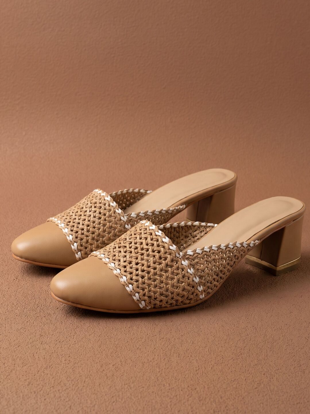 Milo Heels