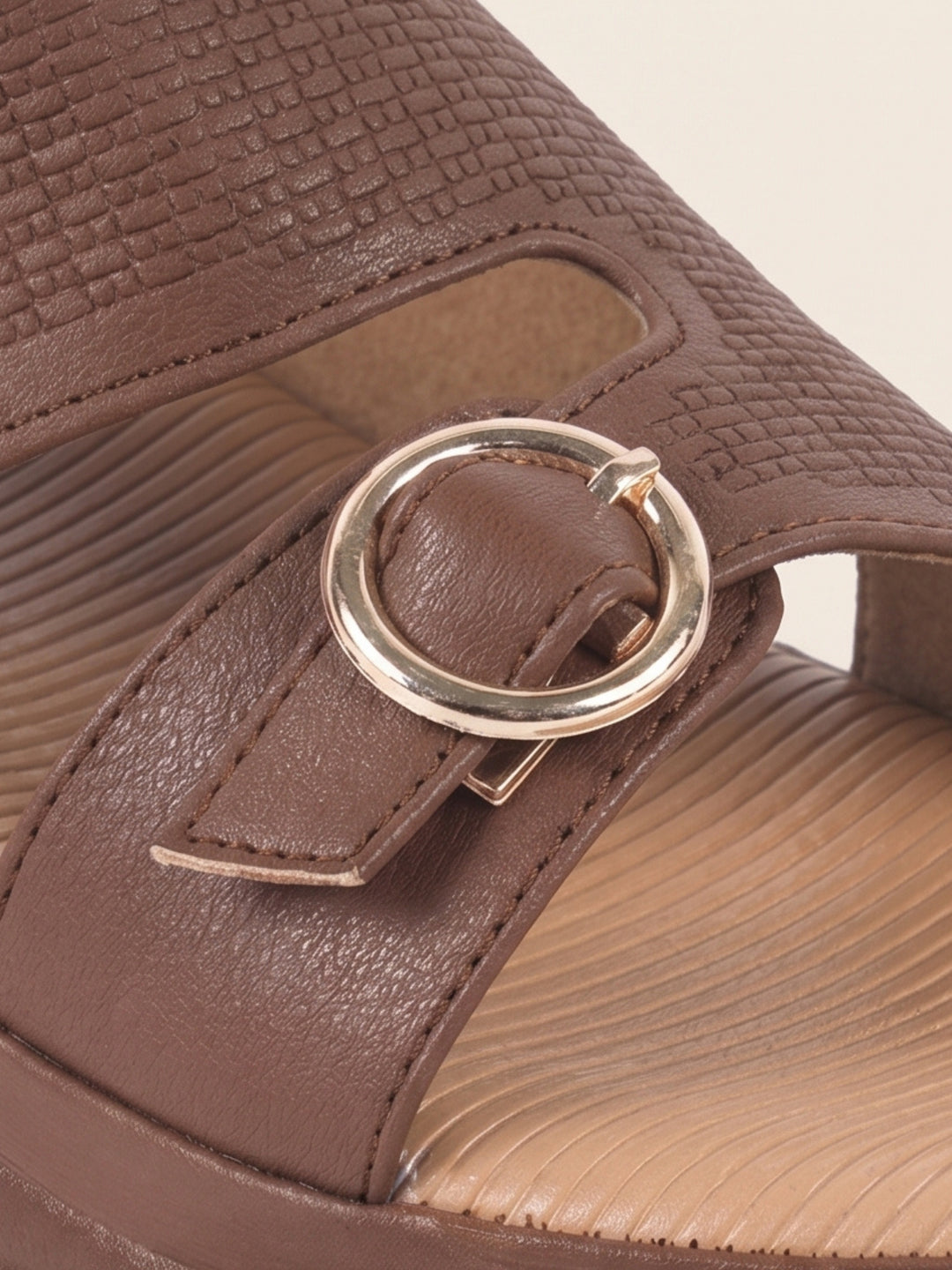 Dakota Sandals