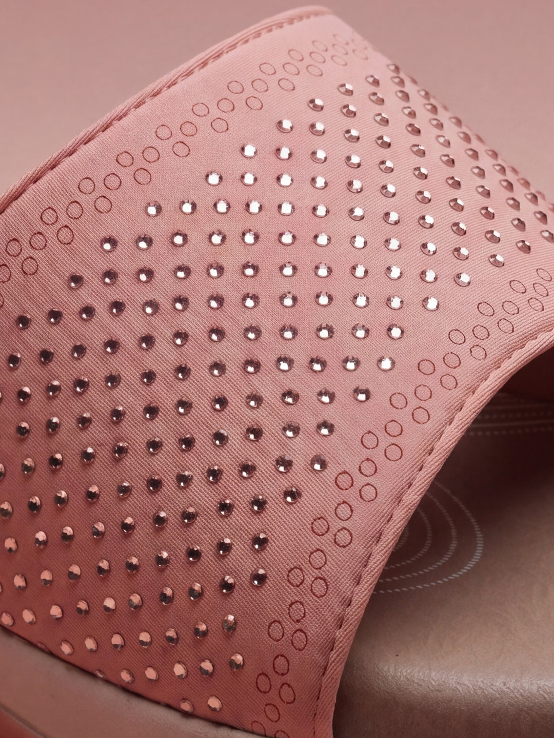 Astrid Flats