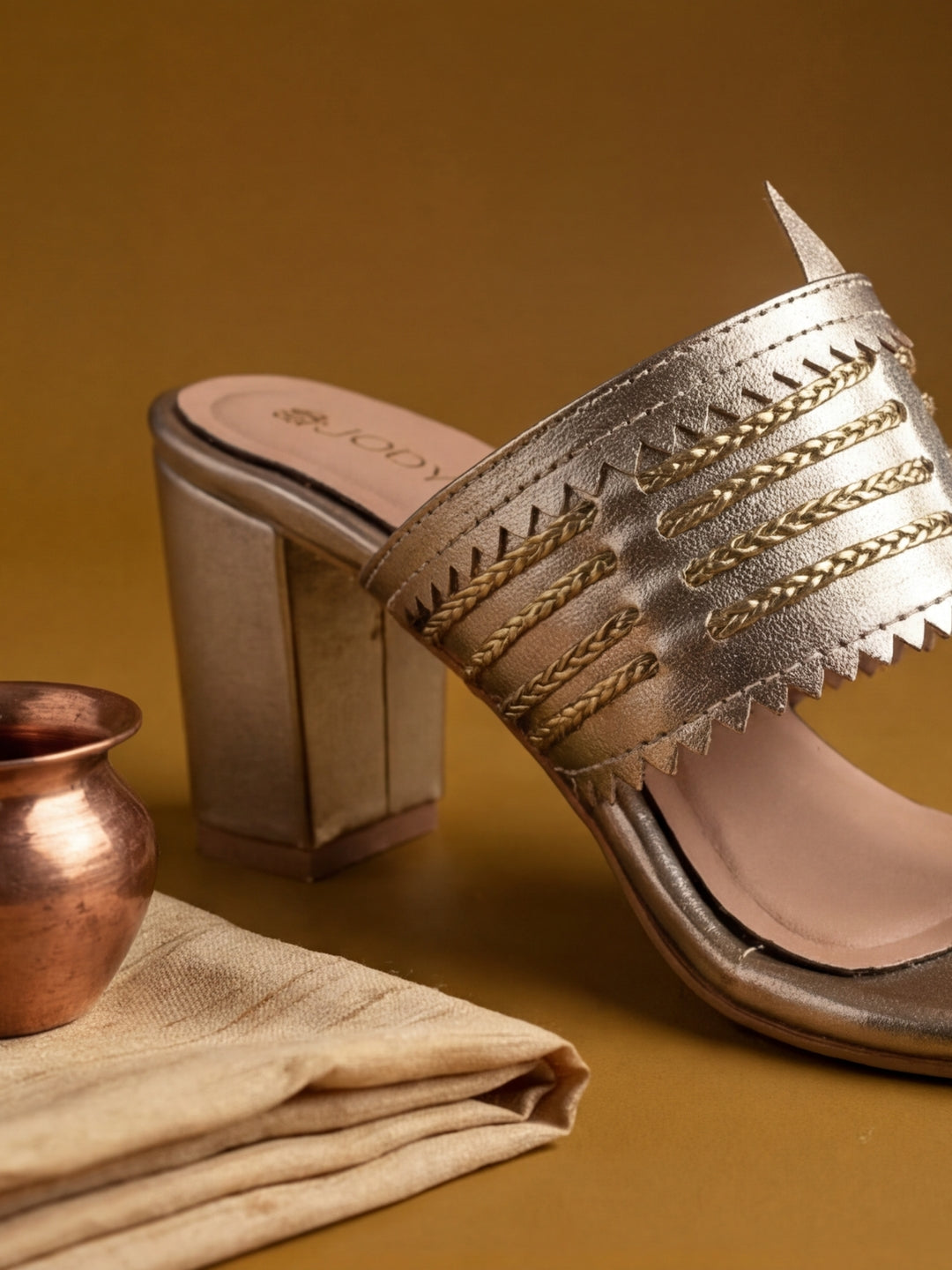 Saanjh Heels