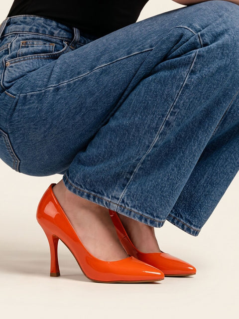 Valerie Heels