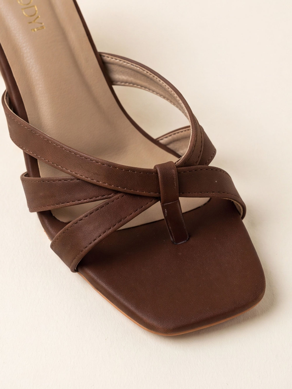 Klara Heels
