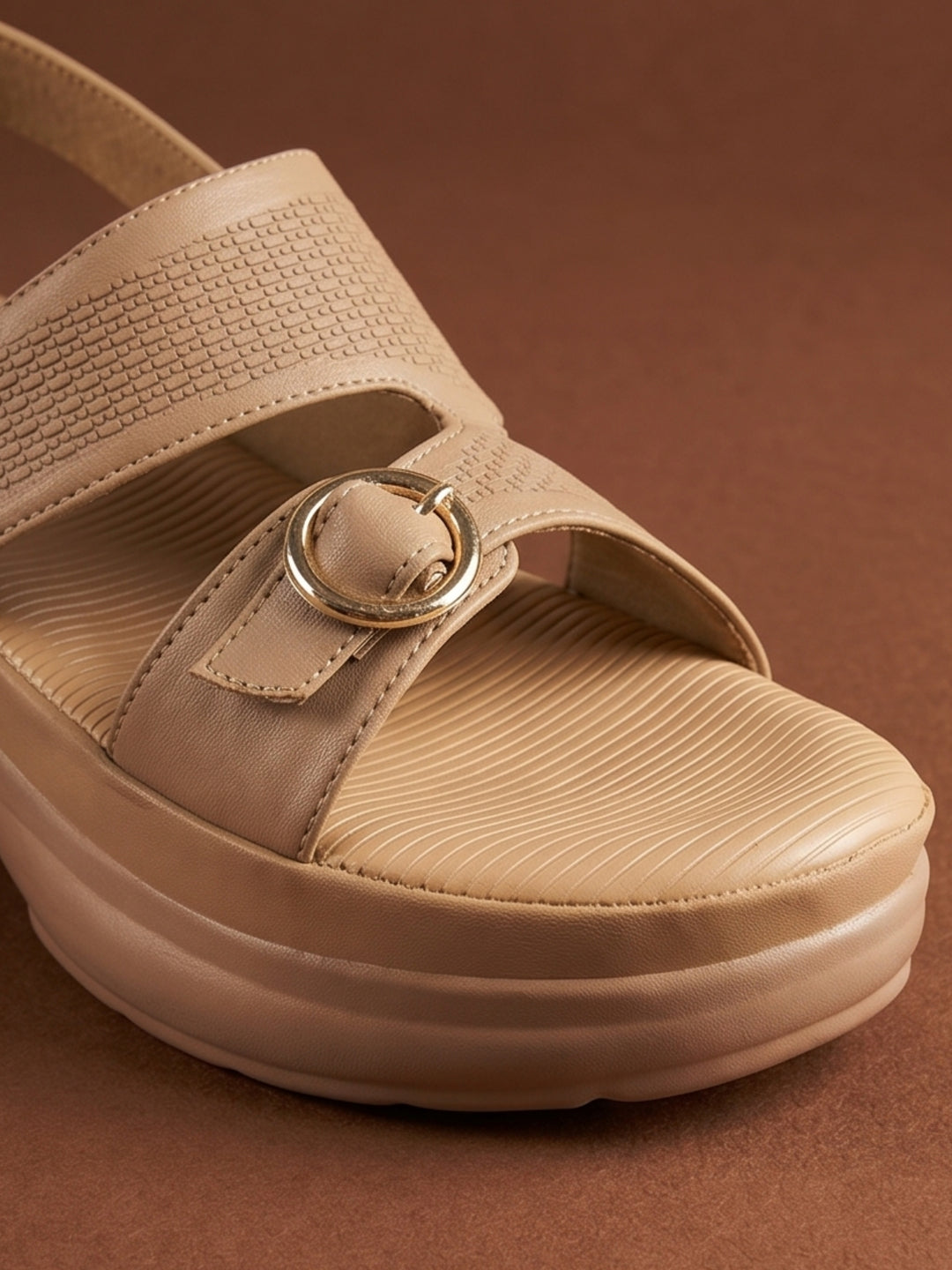 Dakota Sandals