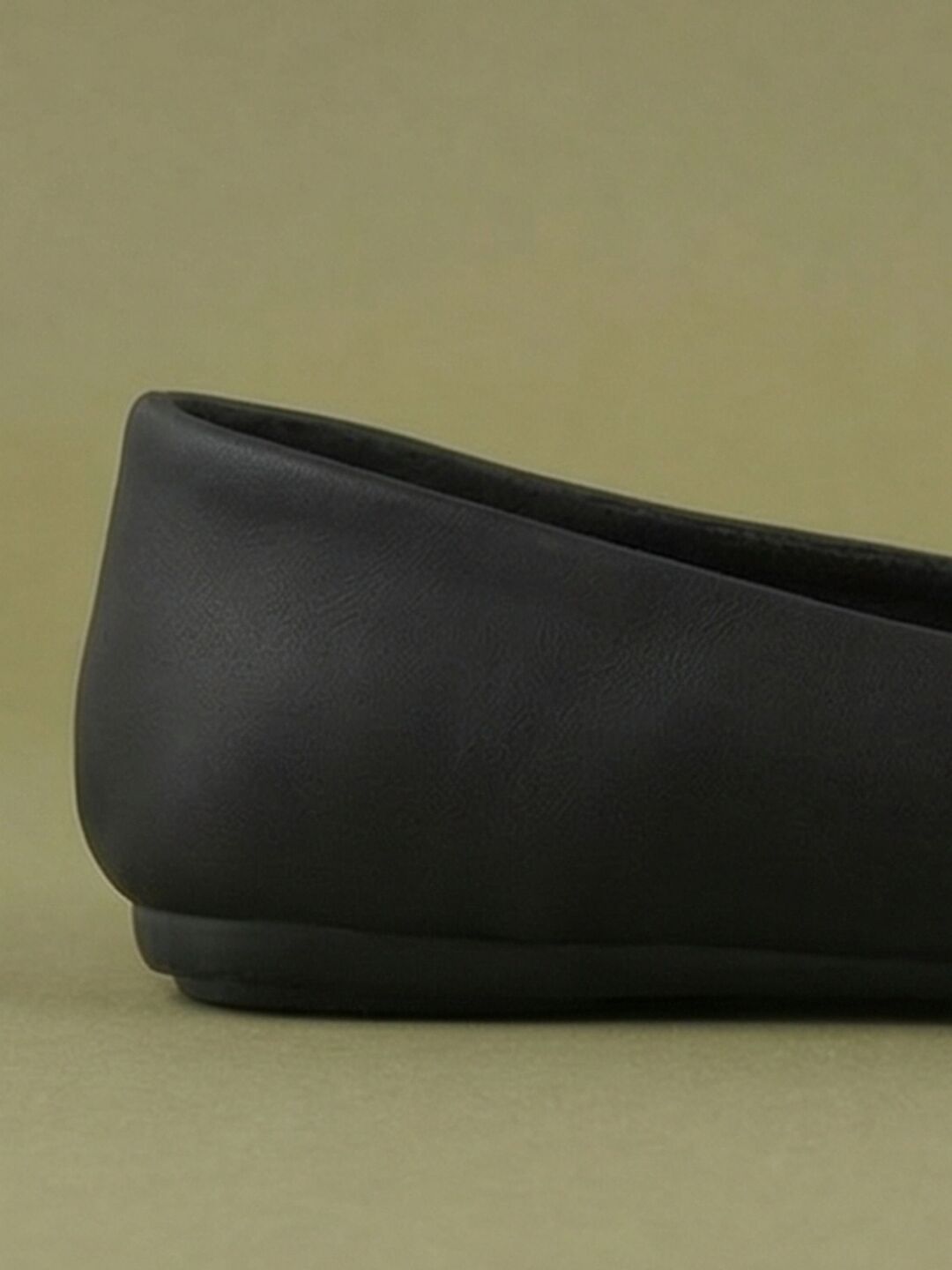 Sidra Loafers