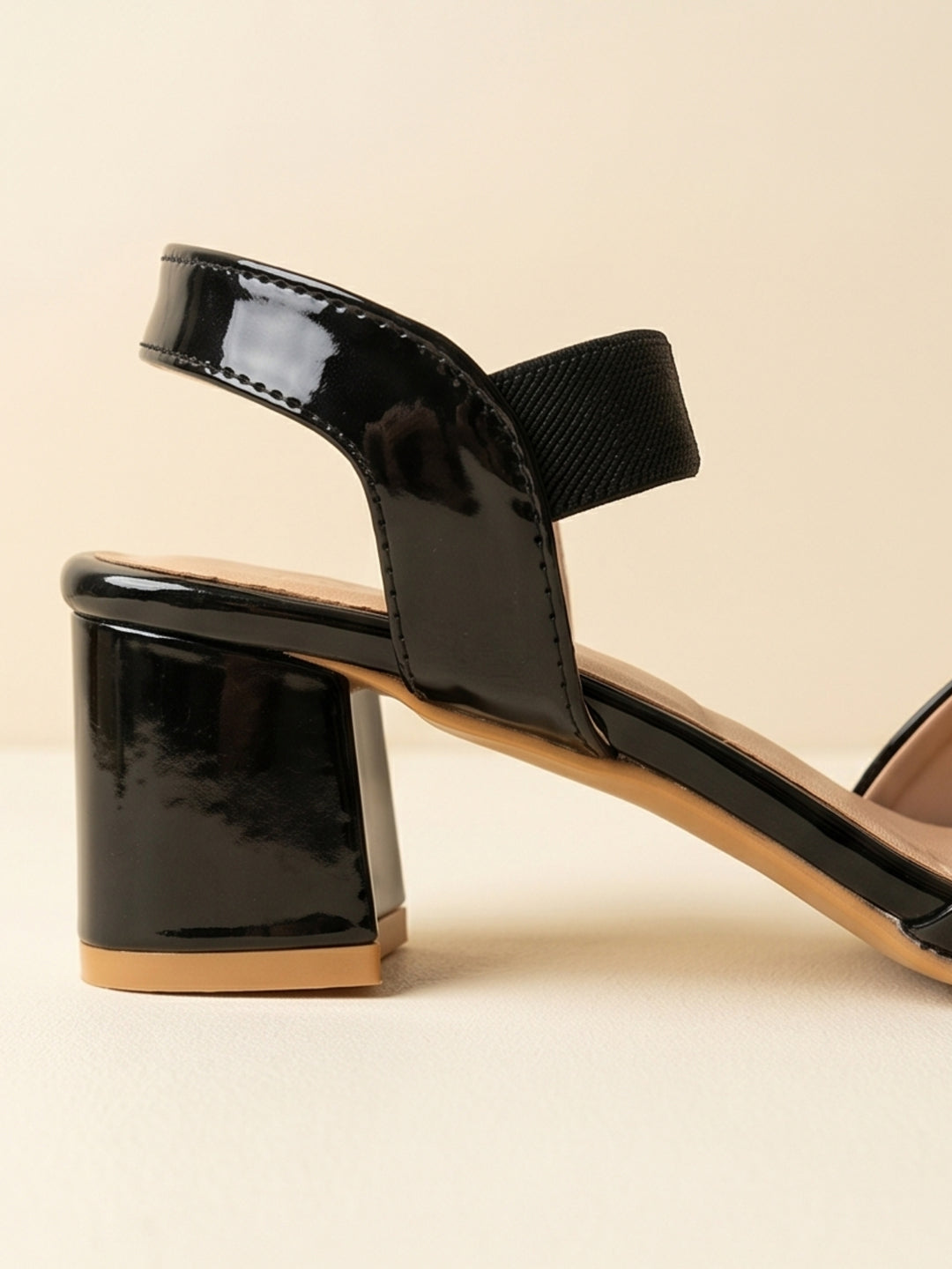 Emma Sandals