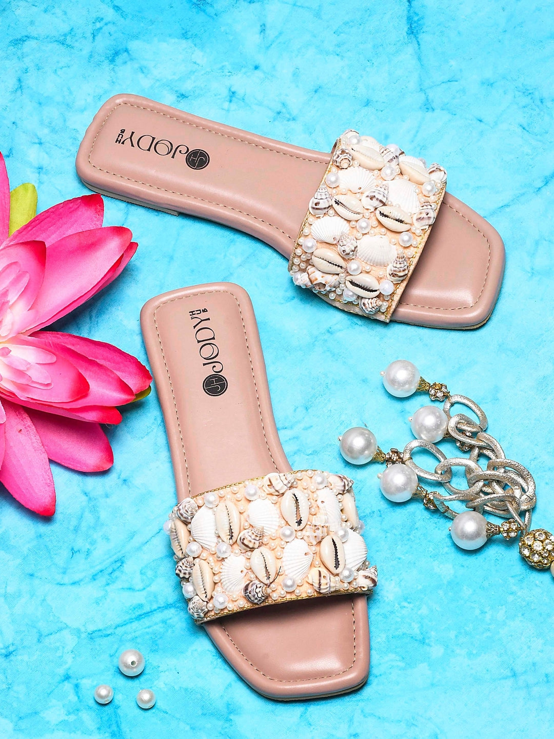 Pearl Flats