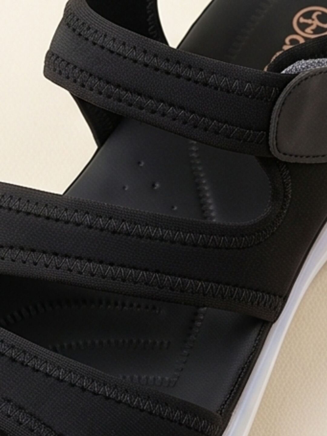 Vexo Sandals