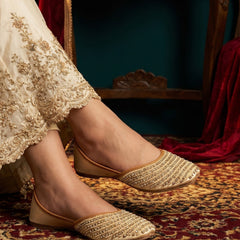Sitara Jutti