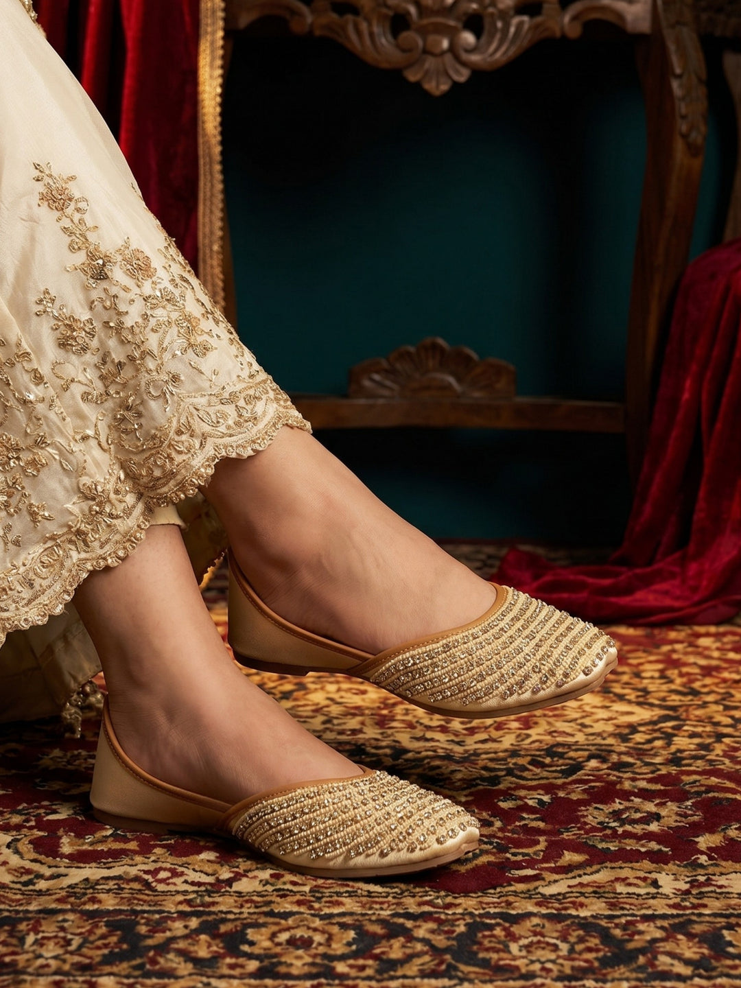 Sitara Jutti