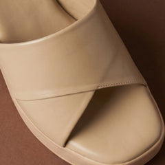 Layla Wedges