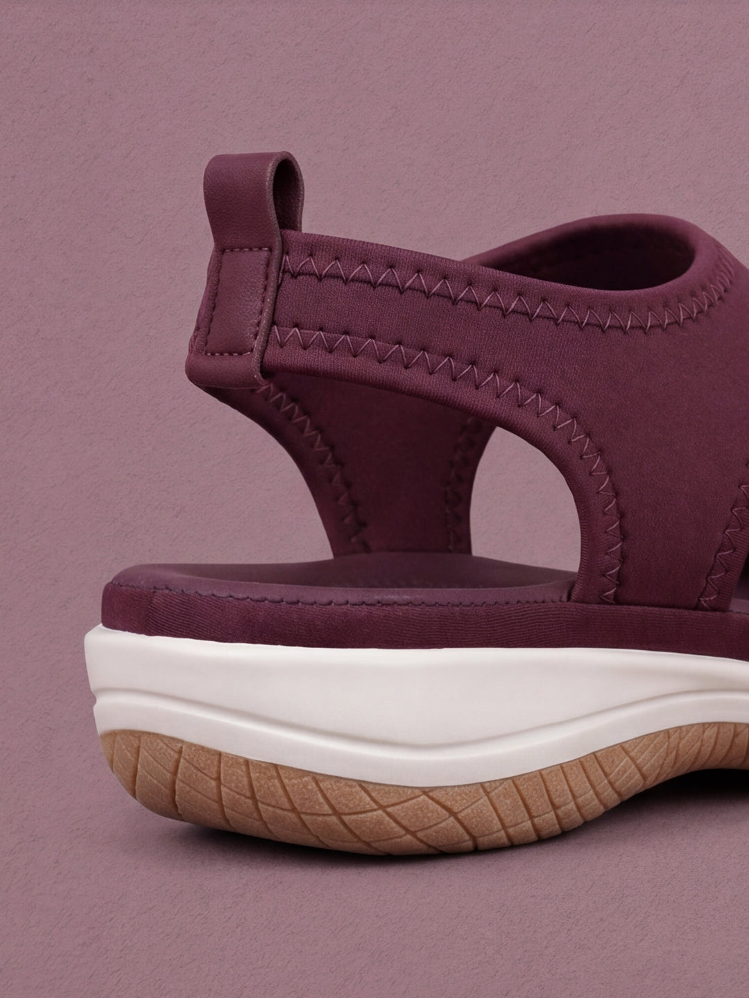 Aven Sandals